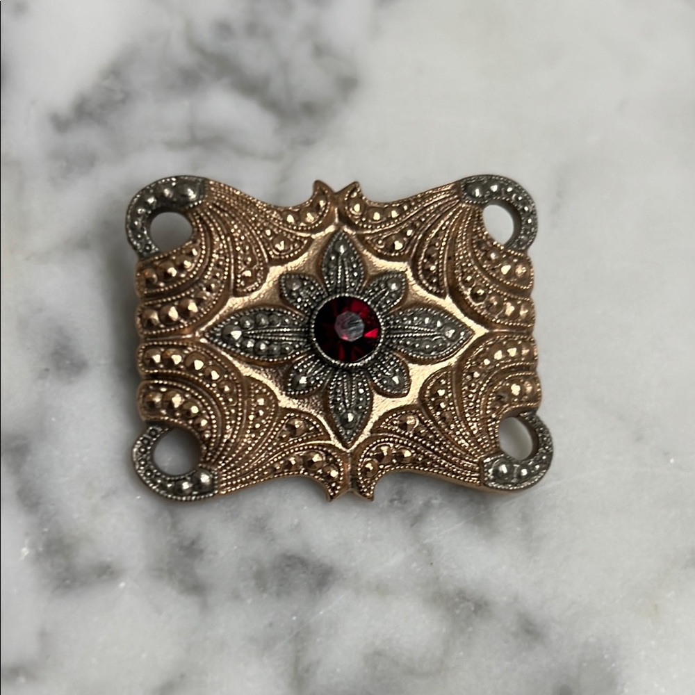 Victorian Rose Gold-tone and Silver Decorative Accent Brooch Pin